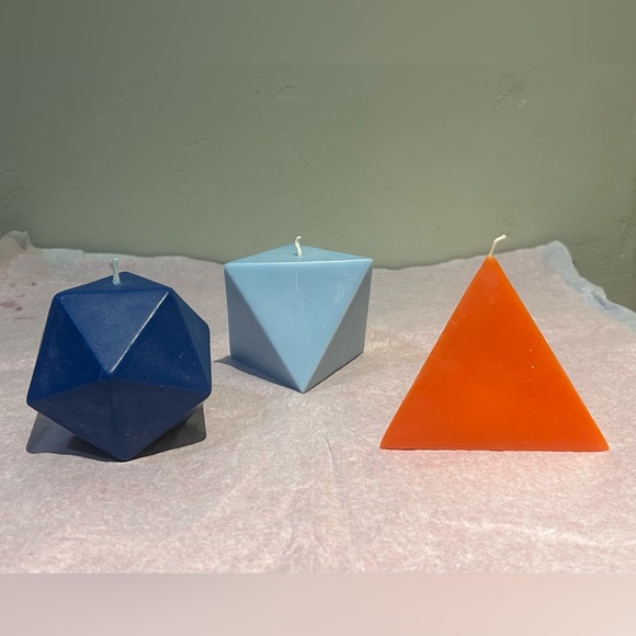 54 Celsius- ELEMENTS- Water, Air & Fire Geometric Shaped Scented Candle Trio - Picture 4 of 7